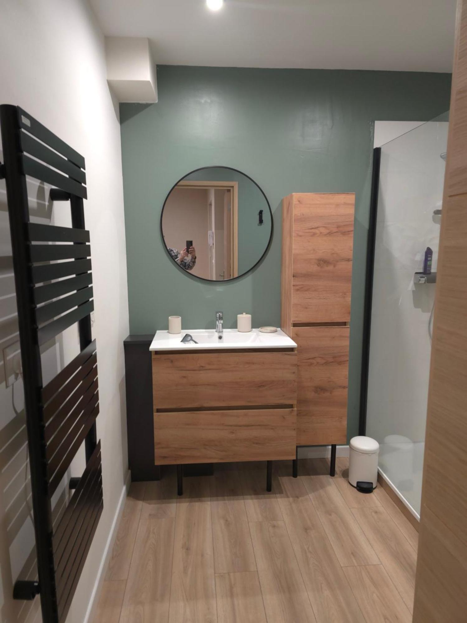 Appartement Cosy Pres De Sceneo Et Auchan Au Dessus Du Fleuriste Bellafleur Longuenesse Zewnętrze zdjęcie