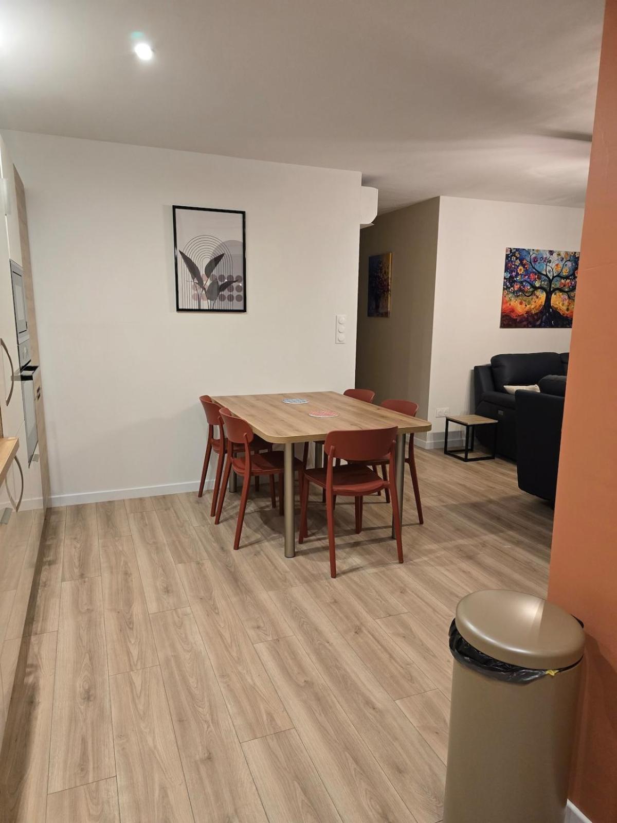 Appartement Cosy Pres De Sceneo Et Auchan Au Dessus Du Fleuriste Bellafleur Longuenesse Zewnętrze zdjęcie